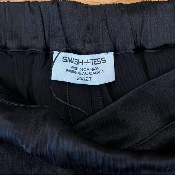 Smash and Tess, Sloane Wide Leg Pant, Black, 2X. - Picture 5 of 6